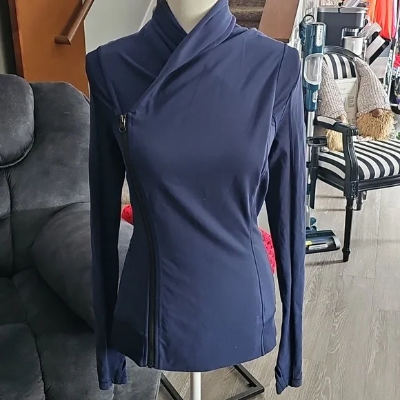 LULULEMON Womens sz6 dark blue two zippered fitted top.Fits Like A Define Jacket - Picture 4 of 10
